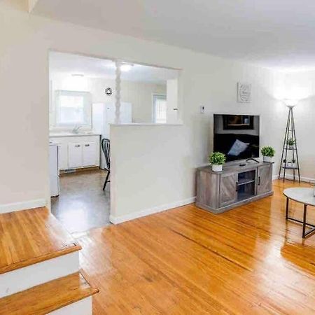 Amazing Ranch Mins Away From Airprt/Rit/Dwtn/Uofr Apartment โรเชสเตอร์ ภายนอก รูปภาพ